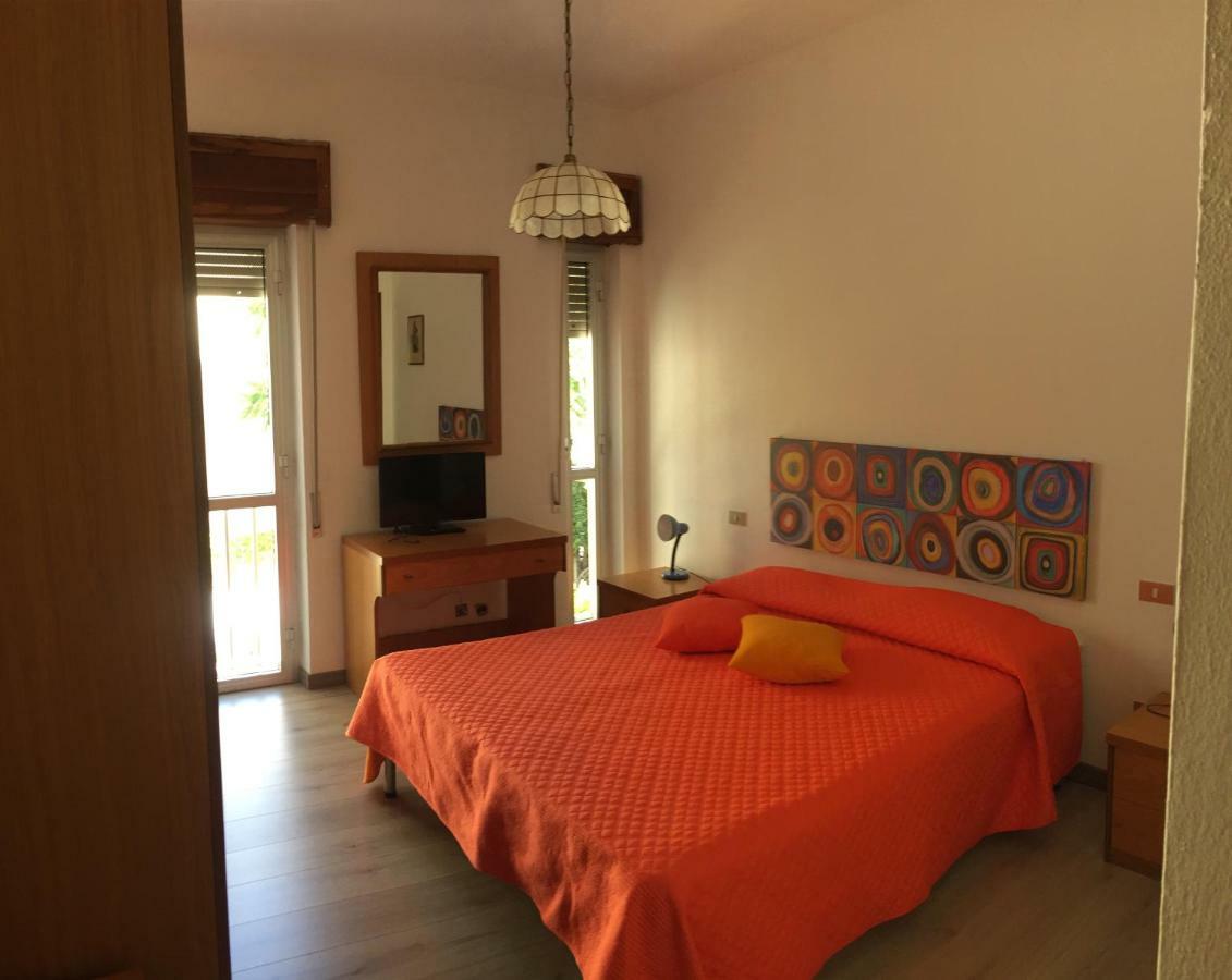 Hotel L'Ancora 拉卡勒塔 外观 照片